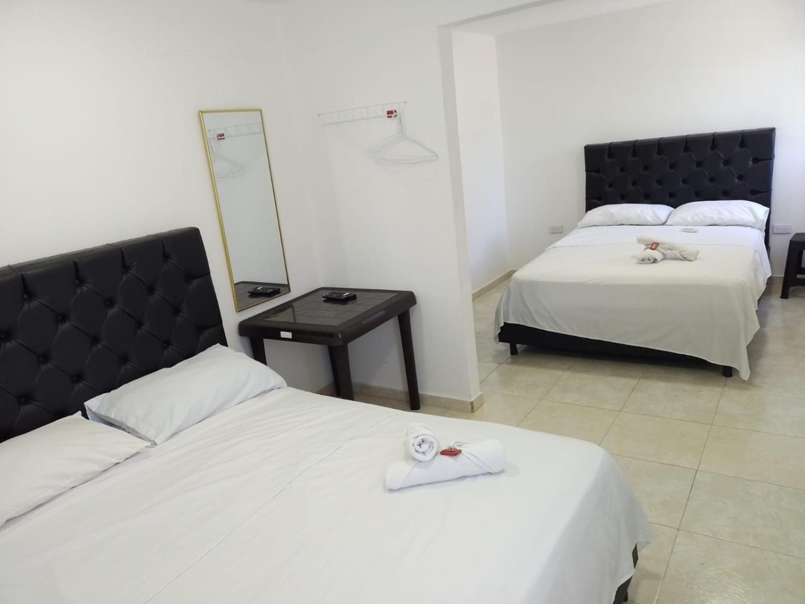 Hotel Maria Eugenia فاليدوبار المظهر الخارجي الصورة